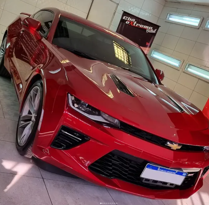 Chevrolet Camaro rojo en CBA Extreme Detail